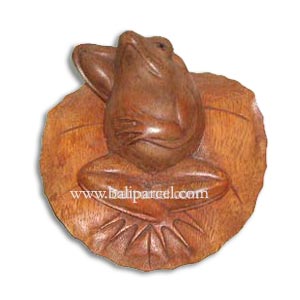 Wooden Frog On Lotus, Hand Carved From Suar Wood