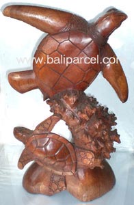 Wooden Two Wooden Turtle Carving, Hand Carved From Suar Wood