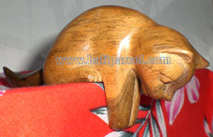 Wooden Small Craft Cat, Hand Carved From Waru Lot Wood