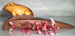 Wooden Door Stop With Frog Carving, This Pieces Hand Carved From Waru Lot Wood 