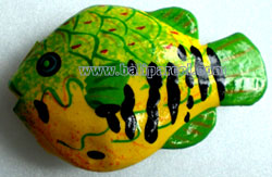 Tropical Fish Magnet Handpainted, From Albesia Wood