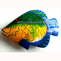Tropical Fish Magnet Handpainted, From Albesia Wood