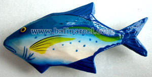 Tropical Fish Magnet Handpainted, From Albesia Wood