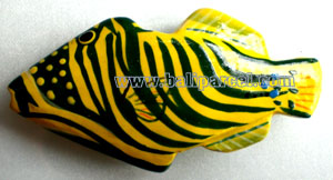 Tropical Fish Magnet Handpainted, From Albesia Wood