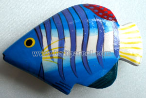 Tropical Fish Magnet Handpainted, From Albesia Wood