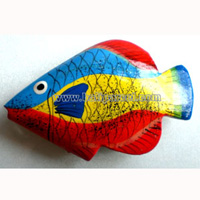 Tropical Fish Magnet Handpainted, From Albesia Wood