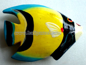 Tropical Fish Magnet Handpainted, From Albesia Wood
