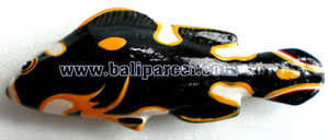 Tropical Fish Magnet Handpainted, From Albesia Wood