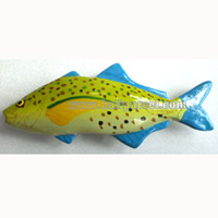 Tropical Fish Magnet Handpainted, From Albesia Wood