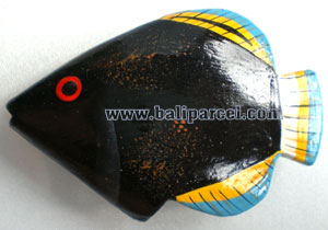 Tropical Fish Magnet Handpainted, From Albesia Wood