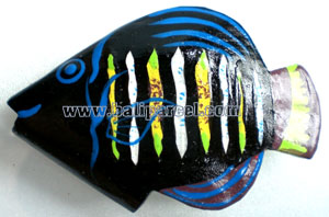 Tropical Fish Magnet Handpainted, From Albesia Wood