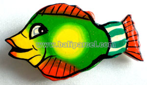 Tropical Fish Magnet Handpainted, From Albesia Wood