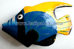Tropical Fish Magnet Handpainted, From Albesia Wood
