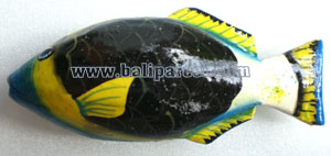 Tropical Fish Magnet Handpainted, From Albesia Wood
