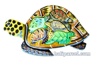 Wooden Painted Turtle Puzzle, And 5 Small Turtles.