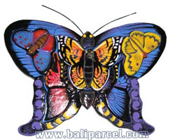 Wooden Painted Butterfly Puzzle, And 5 Small Butterflys.
