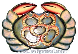Wooden Painted Crab Puzzle, And 5 Small Crabs.