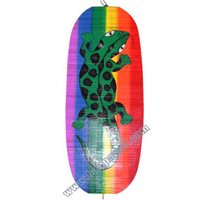 Wooden Wind Dancer With Gecko Painted