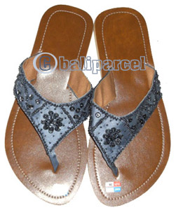 Sandal With Sequeen