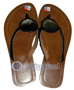 Sandal With Shell