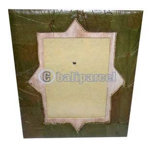 Picture Frame, Handmade With Leaf