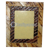 Picture Frame, Handmade With Banana Leaf