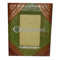 Picture Frame, Handmade With Leaf
