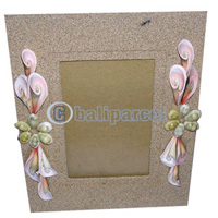 Picture Frame, Handmade With Sea Shell