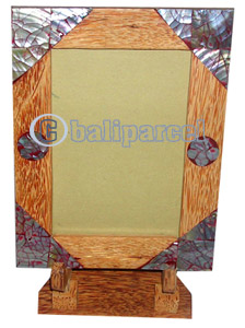 Picture Frame, Handmade With Stand And Sea Shell