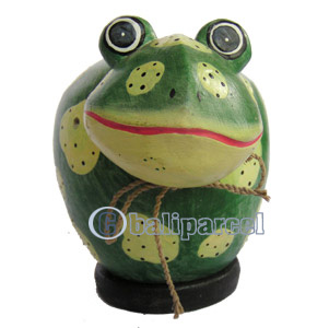 Wooden Coins Box Frog, Hand Carved From Albesia Wood