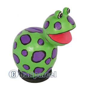 Wooden Coins Box Frog, Hand Carved From Albesia Wood