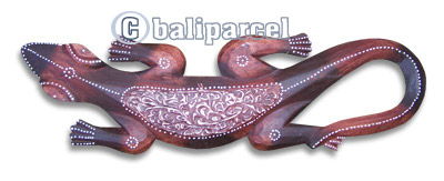 Wall Plaque Gecko, Handcarved From Albesia Wood