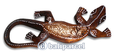 Wall Plaque Gecko, Handcarved From Albesia Wood