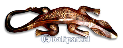 Wall Plaque Gecko, Handcarved From Albesia Wood