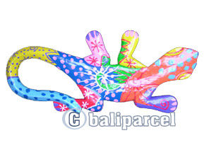 Wall Plaque Gecko "crazy Color", Handcarved From Albesia Wood