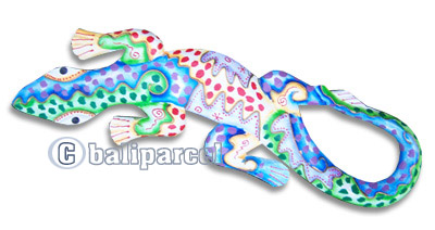 Wall Plaque Gecko "crazy Color", Handcarved From Albesia Wood