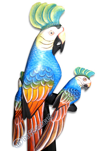Cockatoo Bird With Babies, Handcarved From Albesia Wood