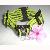 Bracelet With  Coconut And Glass Bead