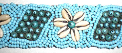 Bracelet With Shell And Glassbead