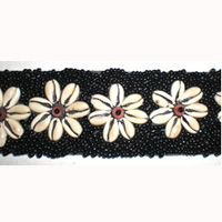 Bracelet With Shell And Glassbead