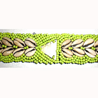Bracelet With Shell And Glassbead