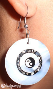 Earring With Shell