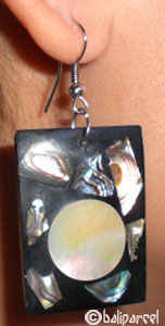 Earring With Shell