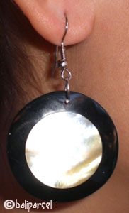 Earring With Shell