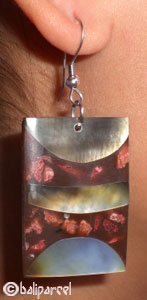 Earring, Synthetic Resin Inlaid With Shell