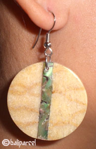 Earring, Synthetic Resin Inlaid With Shell