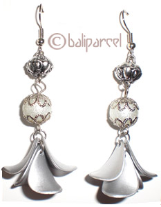 Earring With Resin