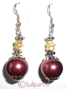 Earring With Pearl