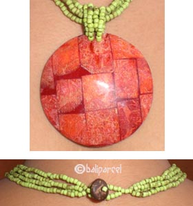 Necklaces With Resin And Glassbead