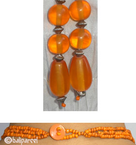 Necklaces With Resin And Glassbead